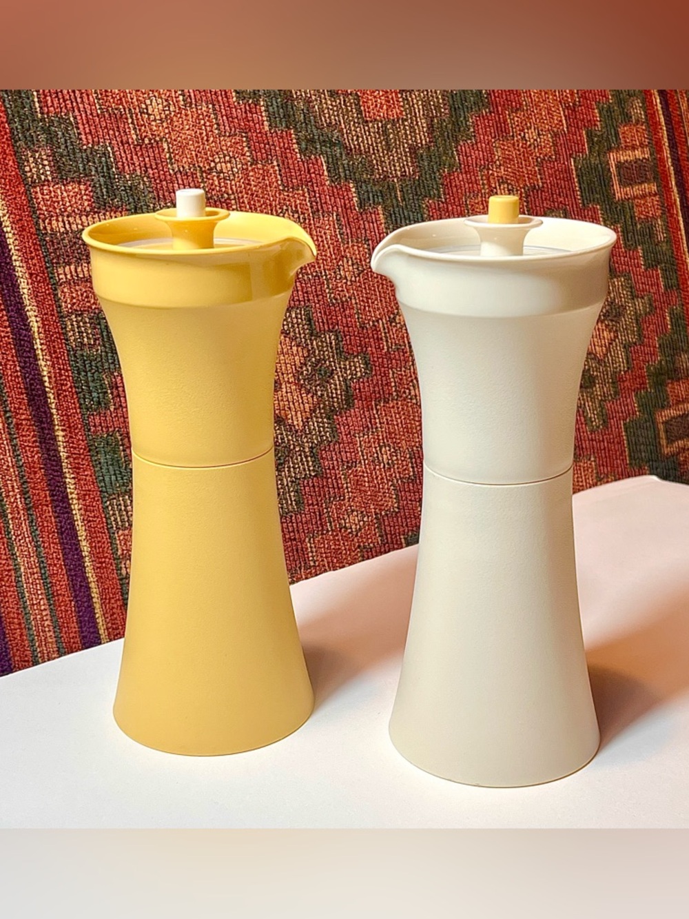 Vintage Tupperware Oil Vinegar Cruet Set Condiment Dispenser Container Retro